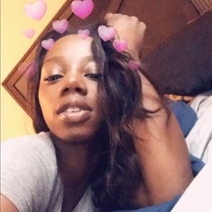 Meet your Posher, Mymyisha